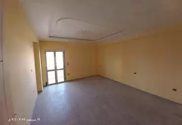 Apartments For sale - 3 rooms - floor 8