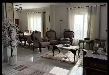 Apartments For sale - 3 rooms - floor 5