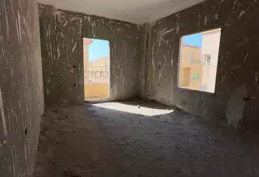 Apartments For sale - 3 rooms - floor 1