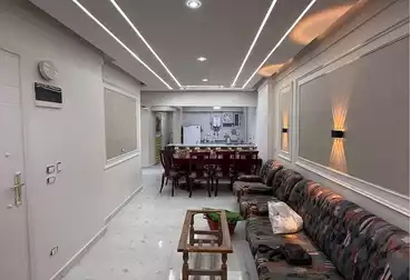 undefined undefined - 2 rooms - floor 5