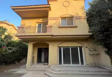 Villas For sale - 4 rooms