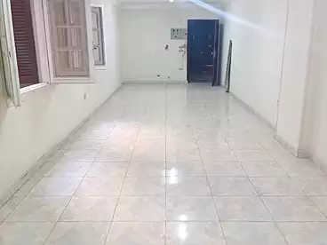 عقارات للبيع - 3 غرف - بالدور 4