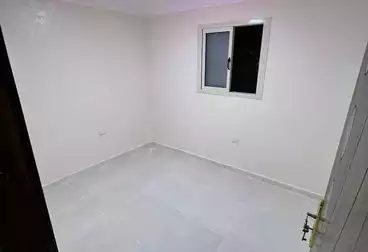 شقق للبيع - 2 غرف - بالدور 5