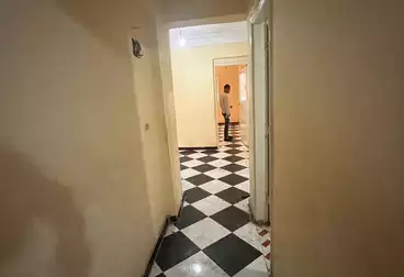 Apartments For sale - 3 rooms - floor 1