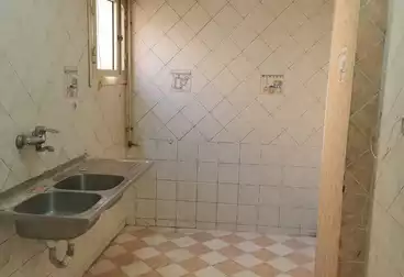 شقق للإيجار - 2 غرف - بالدور 5