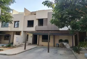 Villas For sale - 4 rooms