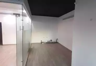 إداري للإيجار - 3 غرف - بالدور 2