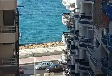 شقق للبيع - 3 غرف - بالدور 10