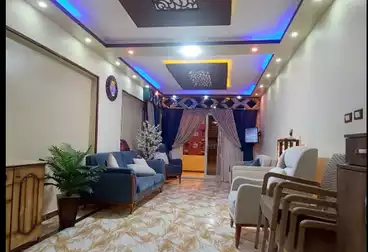 Furnished Apartment For sale - 2 rooms - floor 10