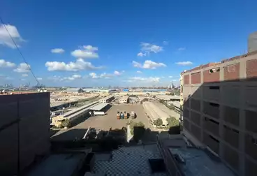 شقق للبيع - 3 غرف - بالدور 8