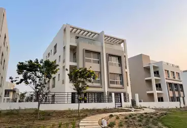 دوبلكس للبيع - 3 غرف - بالدور 2