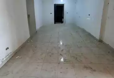 Apartments For sale - 2 rooms - floor 5