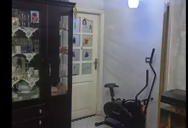 Apartments For sale - 2 rooms - floor 4