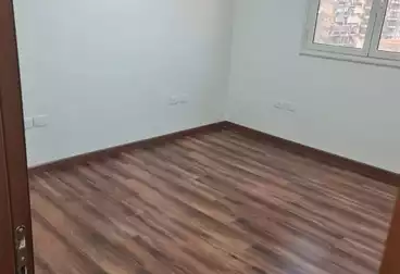 إداري للإيجار - 3 غرف - بالدور 3