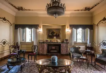 عقارات للبيع - 10 غرف