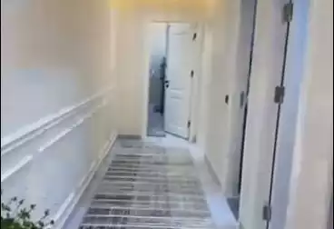 شقق للبيع - 2 غرف - بالدور 9