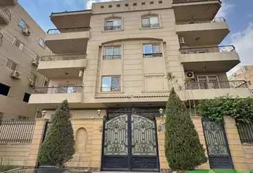 Apartments For sale - 4 rooms - floor 4