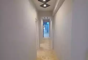 Apartments For sale - 2 rooms - floor 3