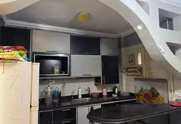 undefined undefined - 2 rooms - floor 8