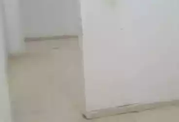 undefined undefined - 2 rooms - floor 4