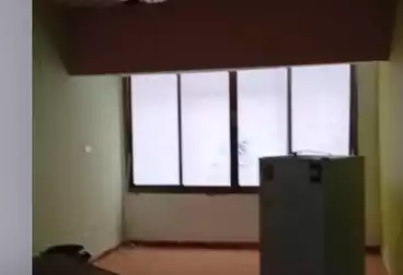 Apartments For sale - 2 rooms - floor 1