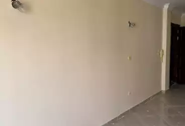 شقق للإيجار - 3 غرف - بالدور 5