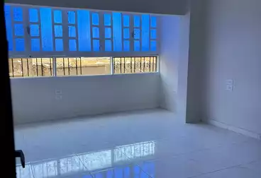 Apartments For sale - 3 rooms - floor 6