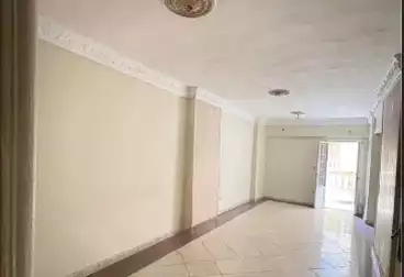 Apartments For sale - 2 rooms - floor 5