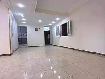 شقق للبيع - 3 غرف - بالدور 3