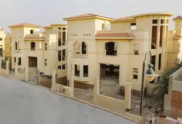 فلل للبيع - 6 غرف