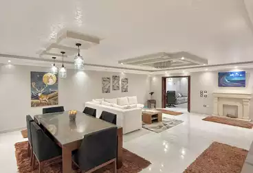 شقق للبيع - 4 غرف - بالدور 8