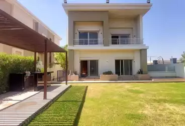 فلل للإيجار - 5 غرف