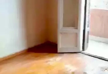 شقق للبيع - 3 غرف - بالدور 4