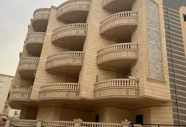 شقق للبيع - 3 غرف - بالدور 3