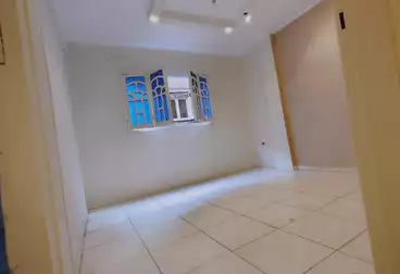 Apartments For sale - 2 rooms - floor 1