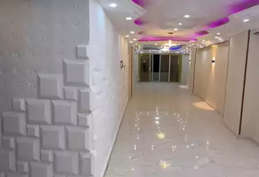 Apartments For sale - 3 rooms - floor 1