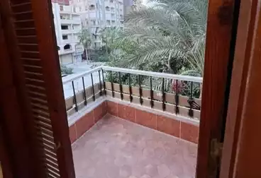 Apartments For sale - 2 rooms - floor 3