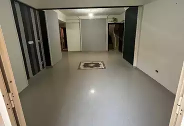 Apartments For sale - 3 rooms - floor 4