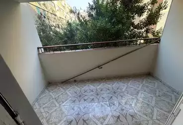 Apartments For sale - 3 rooms - floor 2