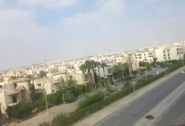 Apartments For sale - 3 rooms - floor 1