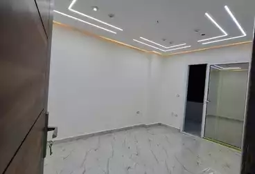 Apartments For rent - 3 rooms - floor 9