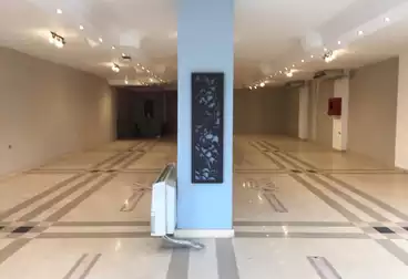 Commercial For sale - floor 0