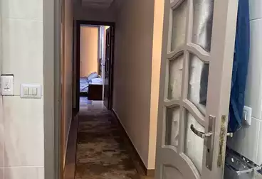 شقق للبيع - 3 غرف - بالدور 8