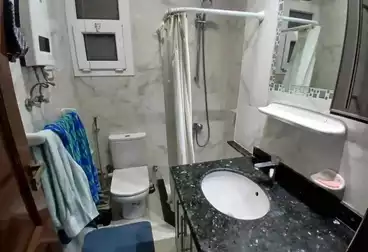 شقق مفروشة للبيع - 2 غرف - بالدور 9