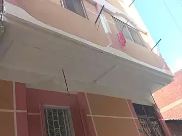 House / Home For sale - 4 rooms