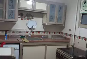 Furnished Apartment For sale - 2 rooms - floor 5