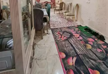 شقق للبيع - 3 غرف - بالدور 1