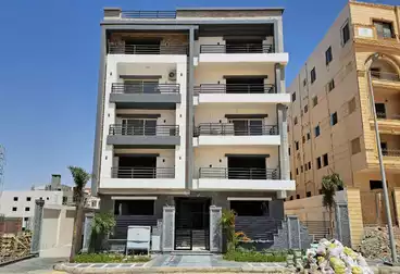 Apartments For sale - 3 rooms - floor 2