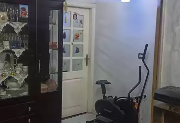 عقارات للبيع - 2 غرف - بالدور 4