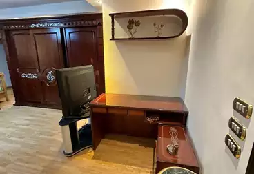 Apartments For sale - 5 rooms - floor 4